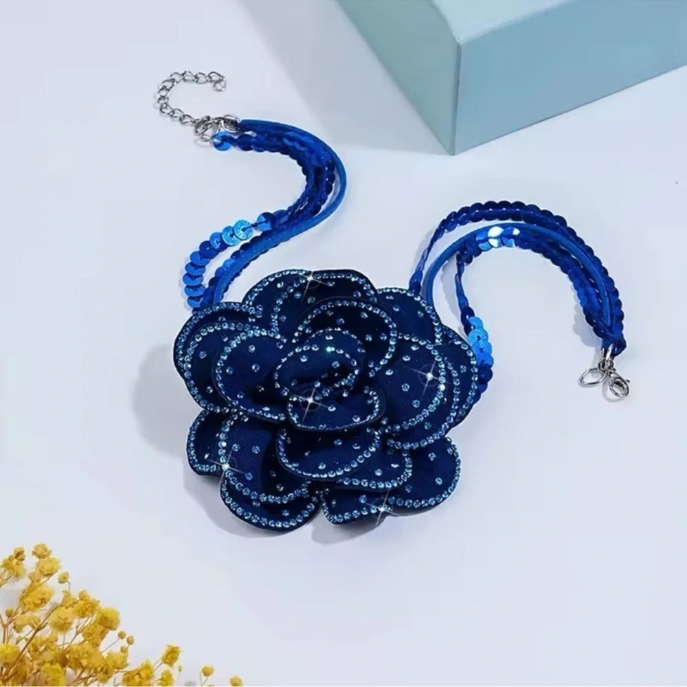 Blue Flower Crystal Choker